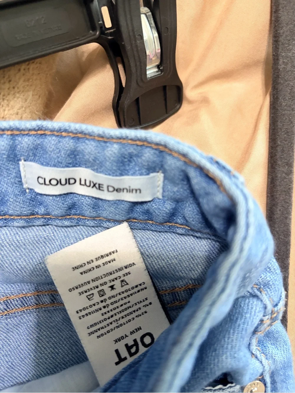 Oat New York Light Blue High-Rise Cropped Jeans